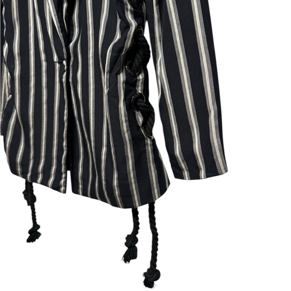 NWOT HOUSE OF HARLOW 1960 X REVOLVE Holden Jacket Deep XS - Picture 9 of 12